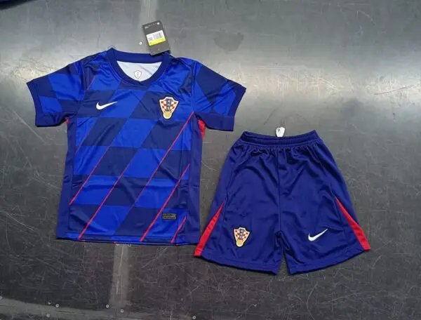 Luka Ivanušec Kinder Trikot 24/25